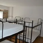 Albergue Internacional *