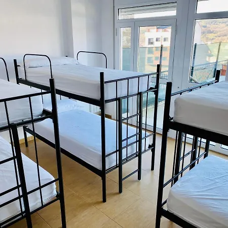 Hostel Albergue Internacional *