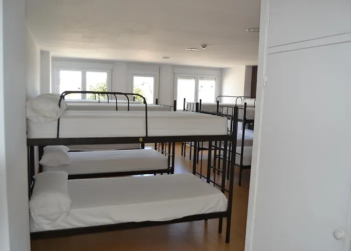 Albergue Internacional *