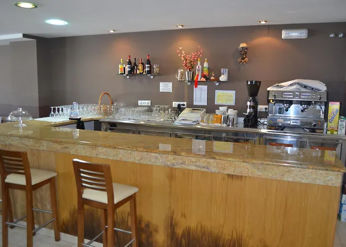 Hostel Albergue Internacional *