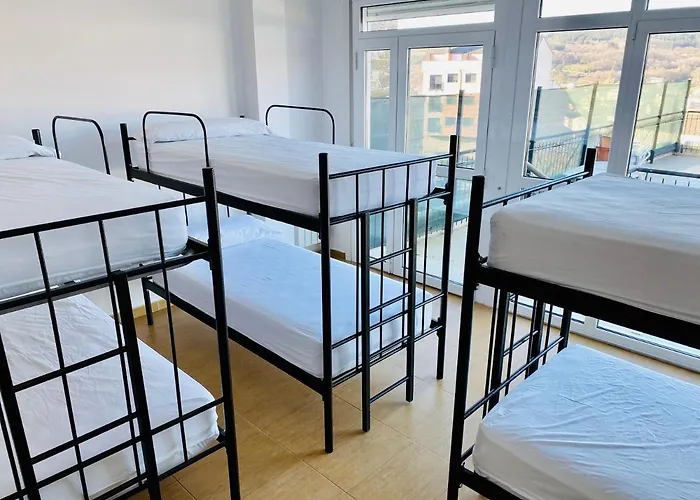 Hostel Albergue Internacional *